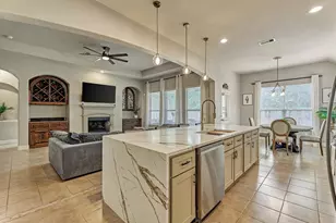 184 W Heritage Mill Cir, Tomball, TX 77375 - Photo 25