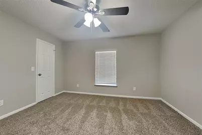 5 Regency Court, Conroe, TX 77304 - Photo 15