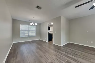 5 Regency Court, Conroe, TX 77304 - Photo 5