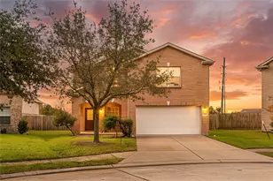 15435 Dillon Hill Cir, Houston, TX 77086 - Photo 1