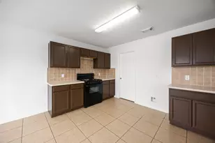 15435 Dillon Hill Cir, Houston, TX 77086 - Photo 11