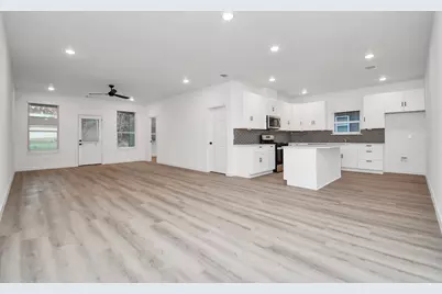 15376 Coaltown Rd, Willis, TX 77378 - Photo 21