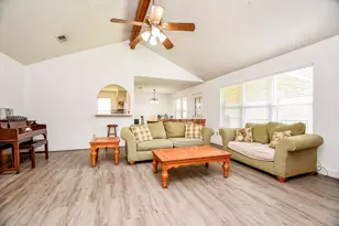 12903 Becklin Ln, Houston, TX 77099 - Photo 3