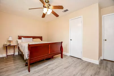 12903 Becklin Lane, Houston, TX 77099 - Photo 11