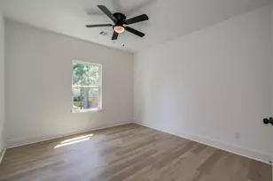 1802 Rollingwood Dr, Huntsville, TX 77340 - Photo 19