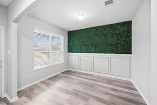 14702 Meadow Acre Trl, Houston, TX 77049 - Photo 3