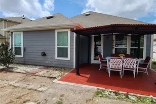 2606 Oakwood Blf Trl, Houston, TX 77038 - Photo 23