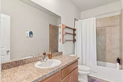 6623 Blimp Base Blvd, Hitchcock, TX 77563 - Photo 21