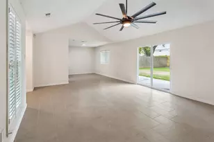 18034 Garden Manor Dr, Houston, TX 77084 - Photo 11