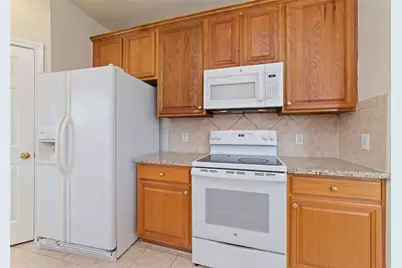 15111 Snow Hill Court, Sugar Land, TX 77498 - Photo 13