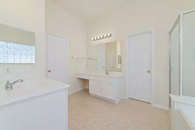 15111 Snow Hill Court, Sugar Land, TX 77498 - Photo 23