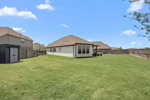 10419 Hay Mdw Dr, Iowa Colony, TX 77583 - Photo 25