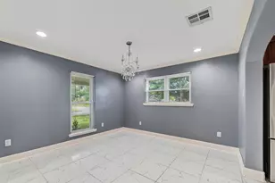 4901 Burning Tree Dr, Baytown, TX 77521 - Photo 9