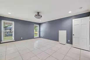 4901 Burning Tree Dr, Baytown, TX 77521 - Photo 27