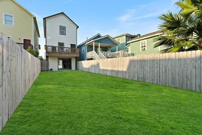 3533 Avenue M, Galveston, TX 77550 - Photo 21