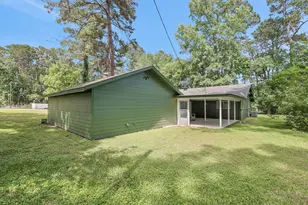 32 Gov Culberson Cir, Point Blank, TX 77364 - Photo 7