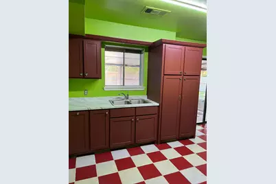 9314 Valley Stream Street, Houston, TX 77037 - Photo 3