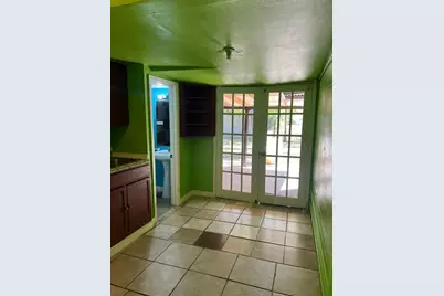 9314 Valley Stream Street, Houston, TX 77037 - Photo 19