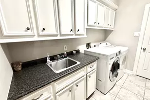 3311 Oakland Dr, Sugar Land, TX 77479 - Photo 23