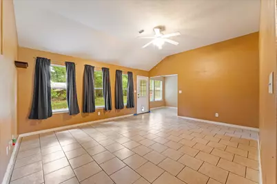 10344 Royal Damon Drive, Conroe, TX 77303 - Photo 7
