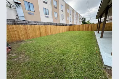 19419 Remington Bend Drive, Houston, TX 77073 - Photo 43