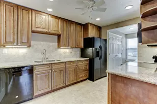 3922 Law St, Houston, TX 77005 - Photo 5