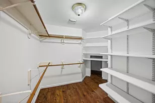 1305 Buttonwood Dr, Friendswood, TX 77546 - Photo 15