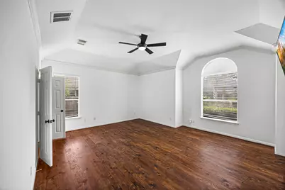 1305 Buttonwood Drive, Friendswood, TX 77546 - Photo 11