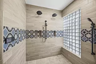 1305 Buttonwood Dr, Friendswood, TX 77546 - Photo 13