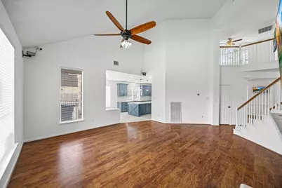 1305 Buttonwood Drive, Friendswood, TX 77546 - Photo 9