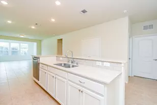 3210 Cocoplum Way, Richmond, TX 77469 - Photo 9