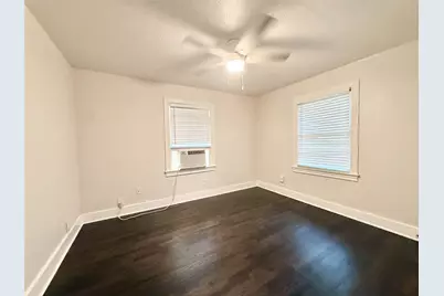 119 Oak Drive, Lake Jackson, TX 77566 - Photo 9