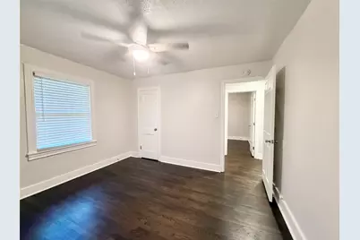 119 Oak Drive, Lake Jackson, TX 77566 - Photo 9