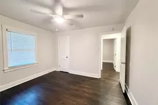 119 Oak Dr, Lake Jackson, TX 77566 - Photo 9