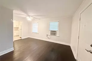 119 Oak Dr, Lake Jackson, TX 77566 - Photo 3