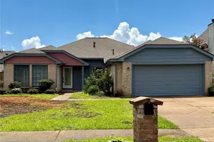 2511 Castle Pl, Stafford, TX 77477 - Photo 1