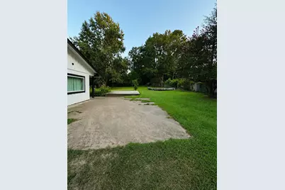 307 County Road 3997, Cleveland, TX 77328 - Photo 29