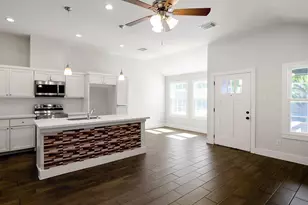 5901 Woodview Dr, Houston, TX 77396 - Photo 3