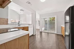 13823 Royal Oak St, Houston, TX 77083 - Photo 17