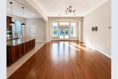 127 Lindenberry Circle, Spring, TX 77389 - Photo 7