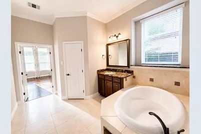 127 Lindenberry Circle, Spring, TX 77389 - Photo 17