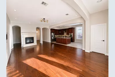 127 Lindenberry Circle, Spring, TX 77389 - Photo 5