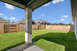 3343 Bentwood Ranch Dr, Conroe, TX 77385 - Photo 9