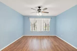 18107 Shadow Valley Dr, Spring, TX 77379 - Photo 23