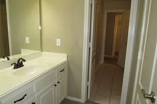13322 Castle Combe Dr, Houston, TX 77044 - Photo 17