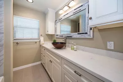 11038 Waxwing Street, Houston, TX 77035 - Photo 17