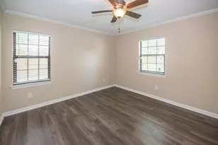 11038 Waxwing St, Houston, TX 77035 - Photo 21