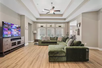 1014 Lakemont Bend Lane, Pinehurst, TX 77362 - Photo 7