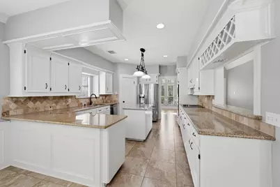 15 Hornsilver Place, The Woodlands, TX 77381 - Photo 13