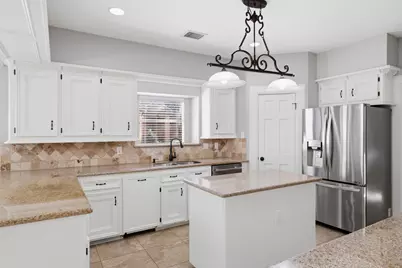 15 Hornsilver Place, The Woodlands, TX 77381 - Photo 15